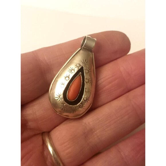 Native American Reversible Turquoise Coral Sterling Pendant (1605) - Picture 6 of 7